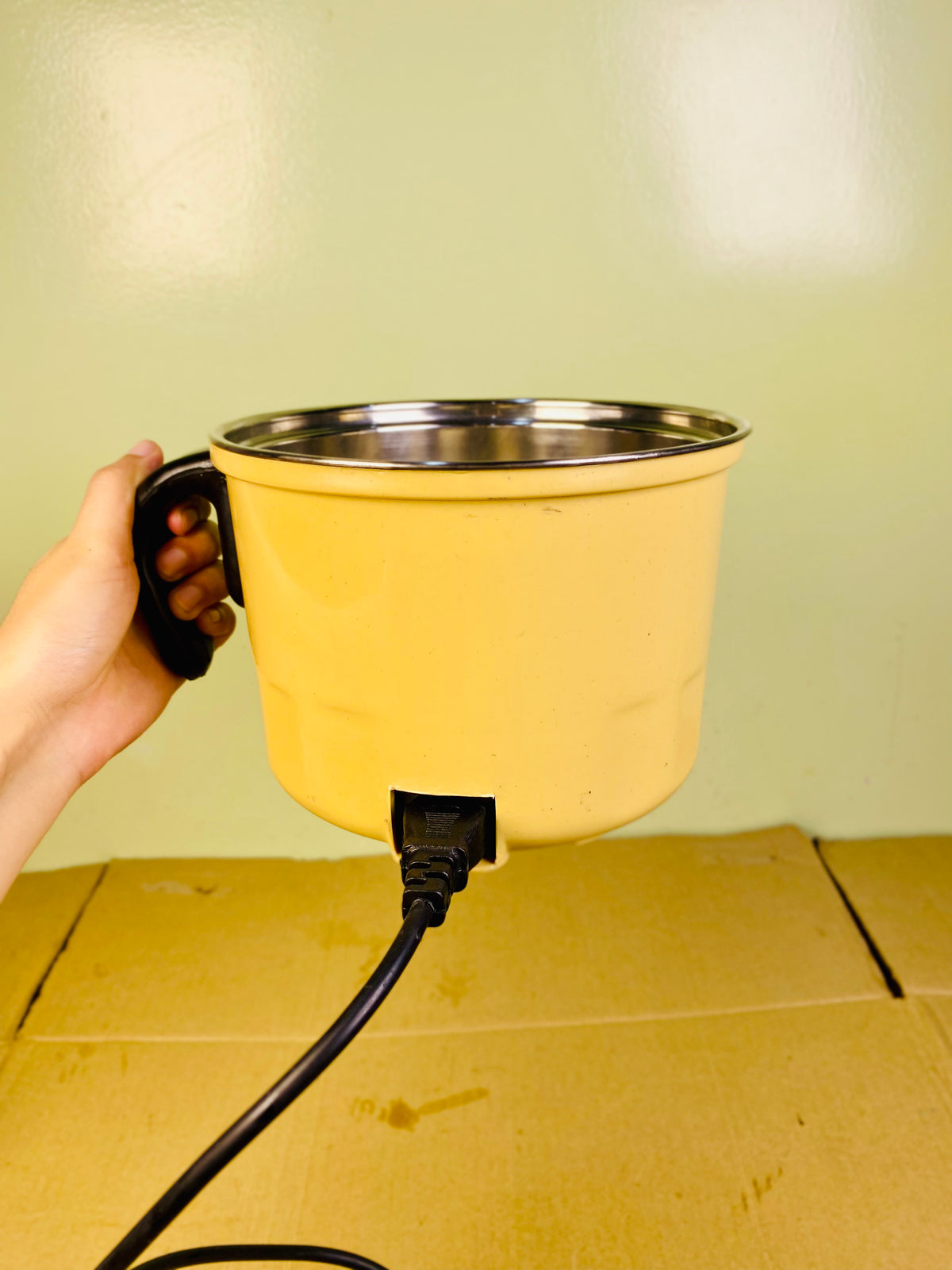 Electric Kettle 3-in-1   1.2 liter – Noodle Maker & Egg Boiler
