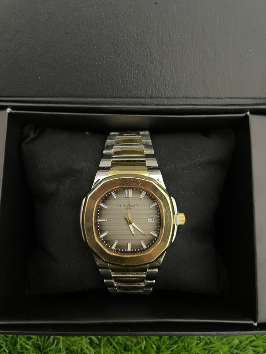 Patek Phillippe Geneve Silver dial with Gold and silver chain