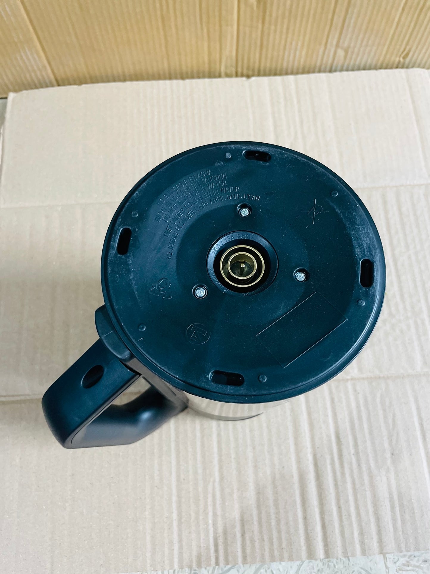 kenwood Electric kettle Stainless stell Thermos Style 2.0L- 2200W