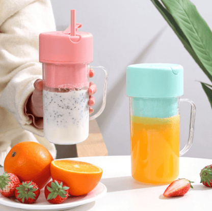 Rechargeable Mini Juicer with Cup