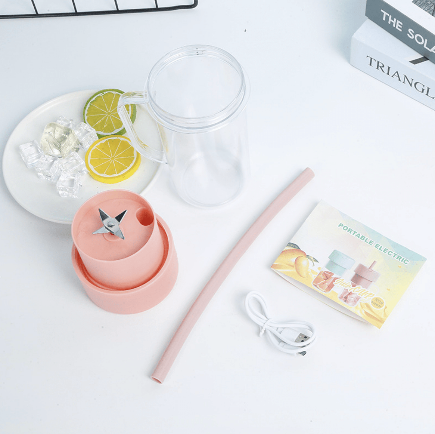 Rechargeable Mini Juicer with Cup